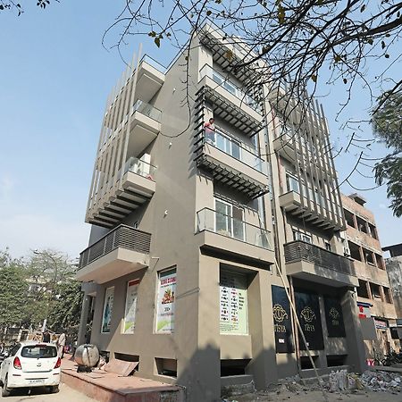 Oyo 11071 Hotel Tisya Delhi  Bagian luar foto