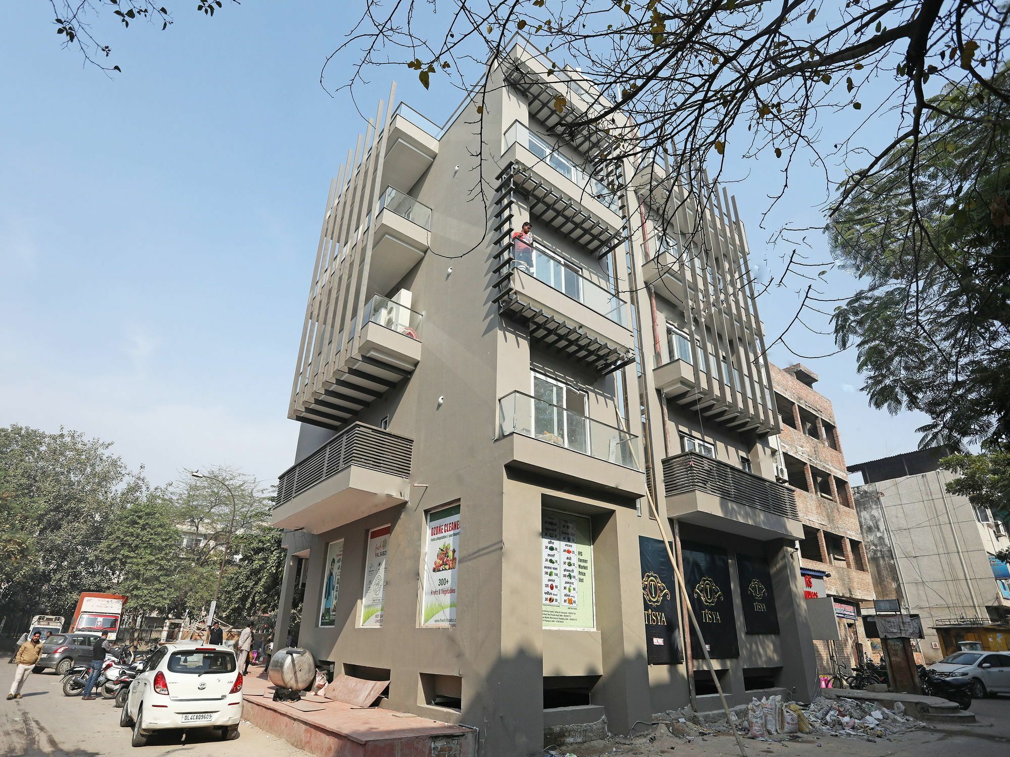 Oyo 11071 Hotel Tisya Delhi  Bagian luar foto